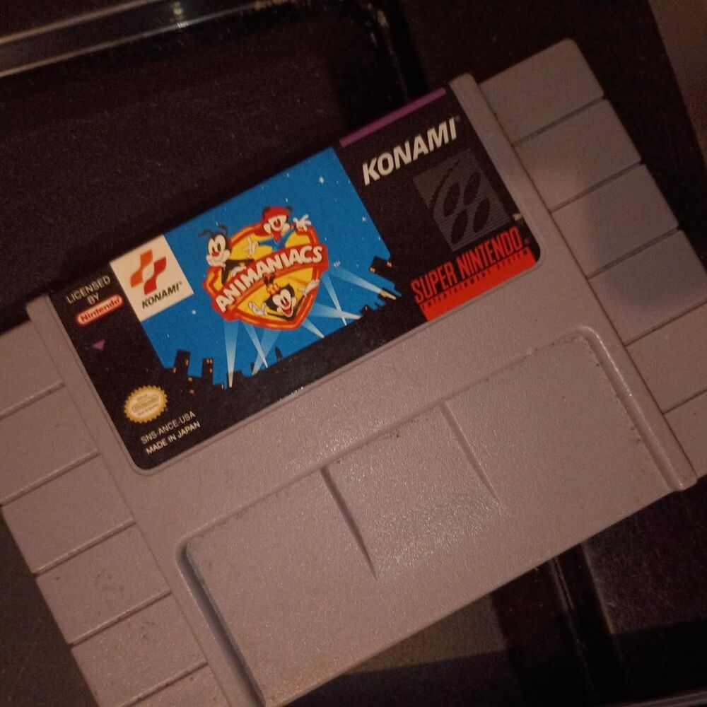Nintendo Grey and Black Puzzles-games